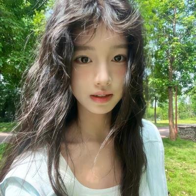 暗红